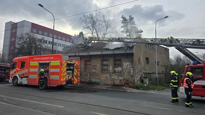 Požár v pražské Michli.