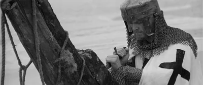 Snímek z filmu Údolí včel.