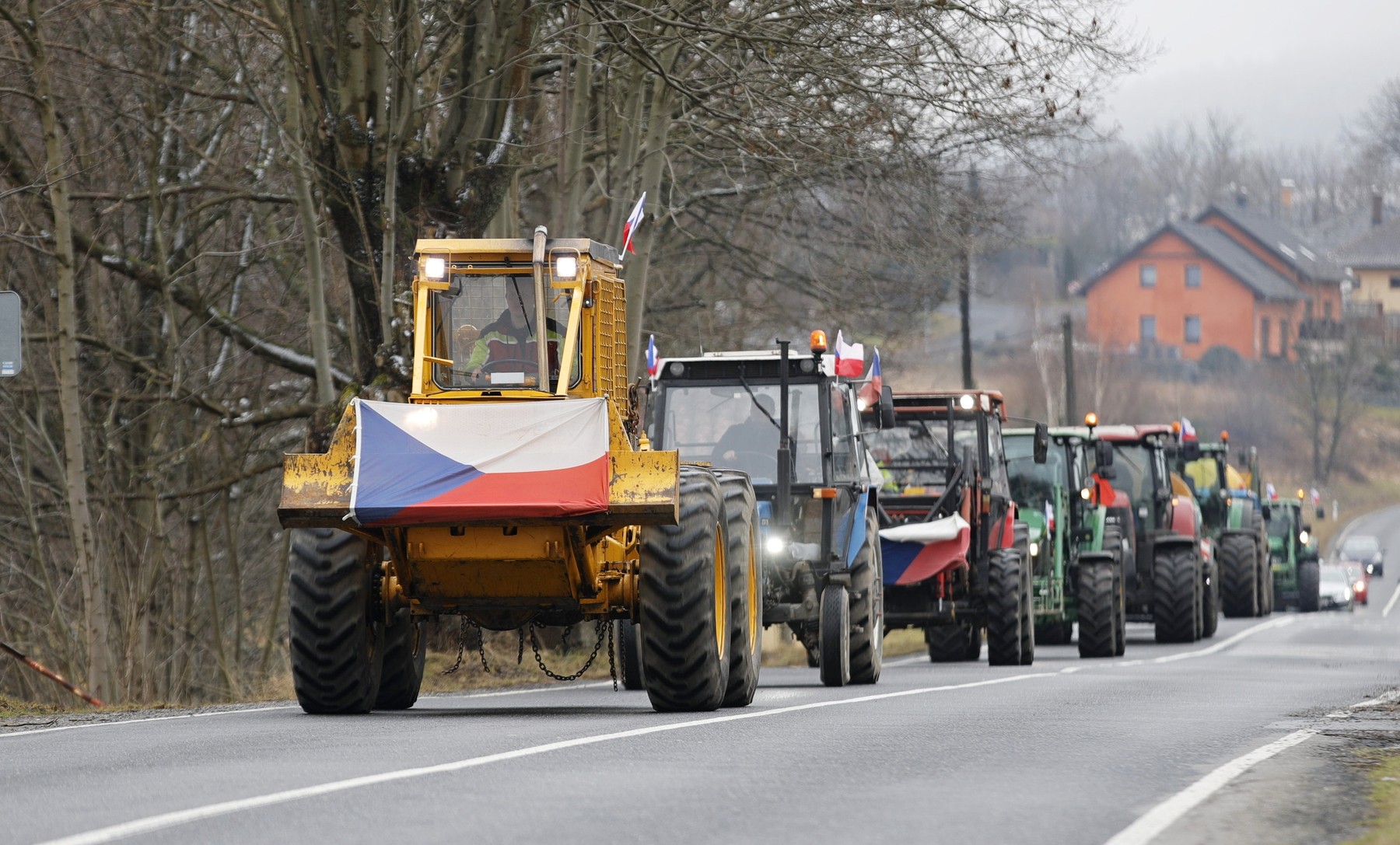 Čeští zemědělci slibují, že protesty budou tvrdší.