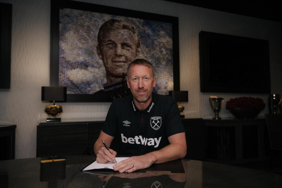 Trenér Graham Potter převzal West Ham United.
