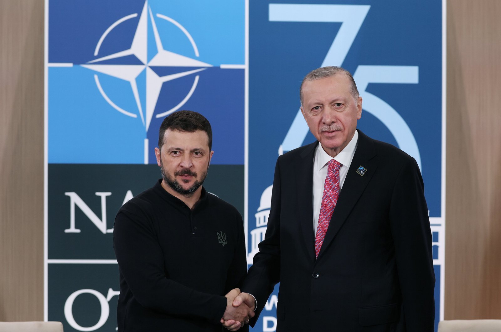 Turecký prezident Recep Tayyip Erdogan se svým ukrajinským protějškem Volodymyrem Zelenskym.