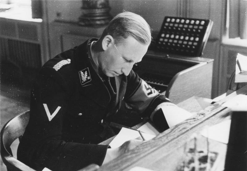 einhard Heydrich převzal Protektorát Čechy a Morava na třičtvrtě roku a stal se nejnenáviděnějším nacistickým pohlavárem.