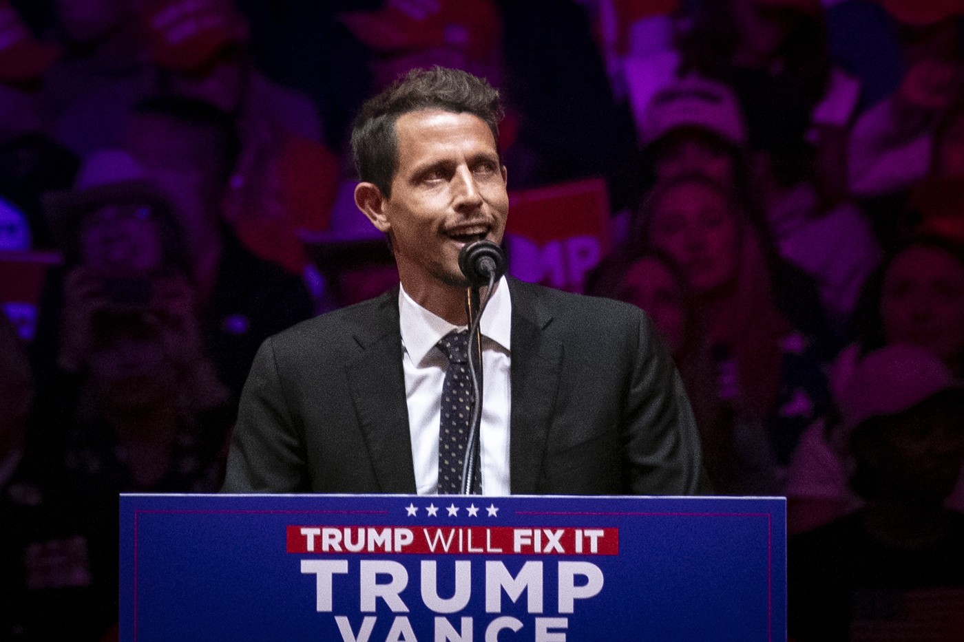 Tony Hinchcliffe v newyorské Madison Square Garden.
