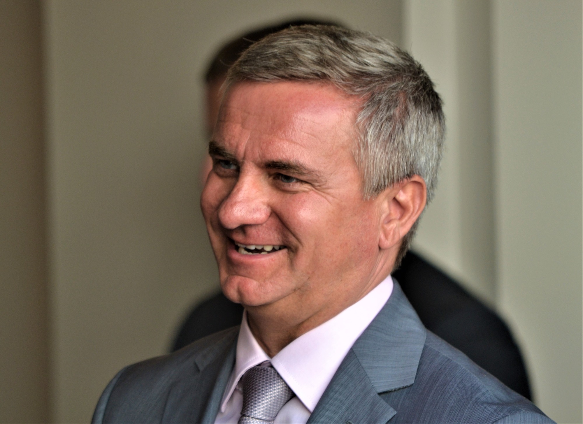 Bývalý kancléř Miloše Zemana Vratislav Mynář vyvázl bez trestu.