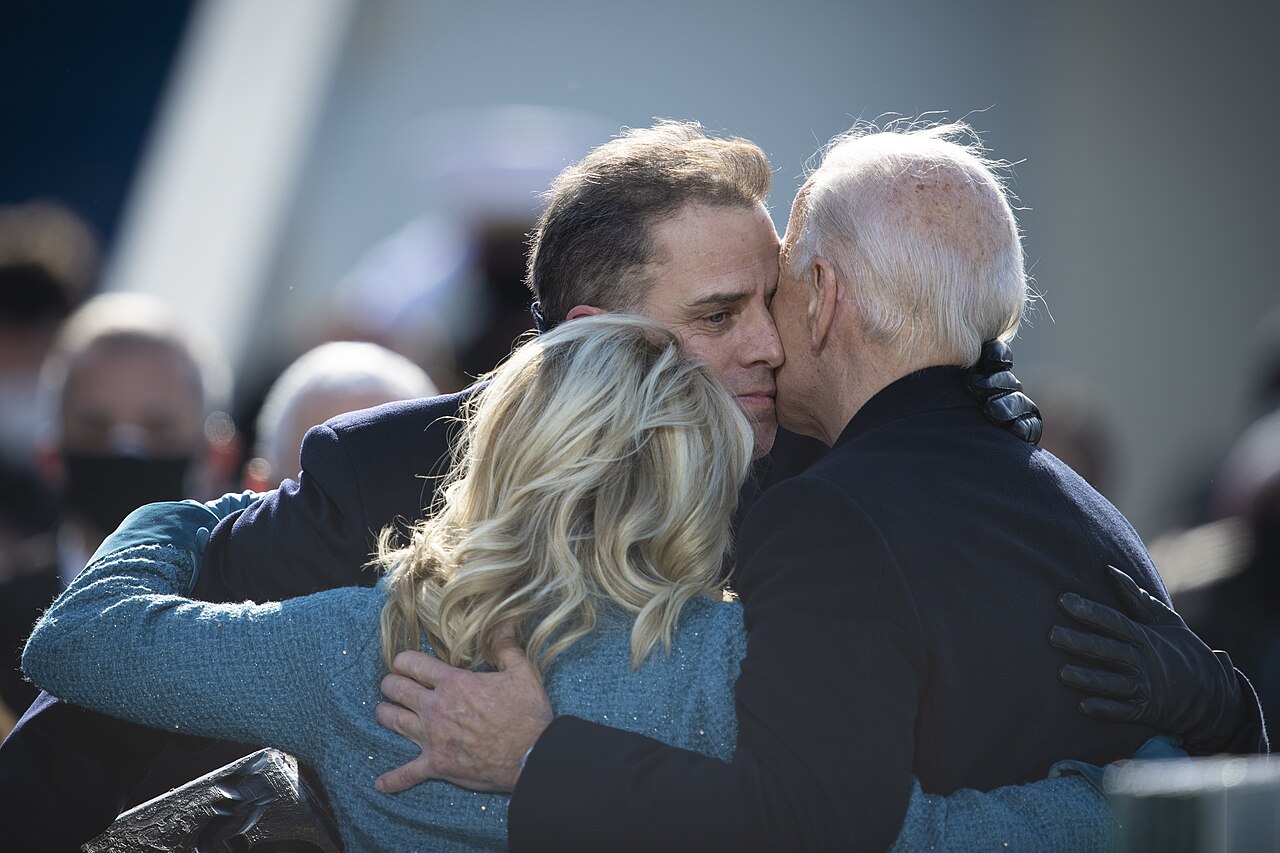 Hunter Biden se svými rodiči, prezidentem Joiem Bidenem a jeho ženou Jill.