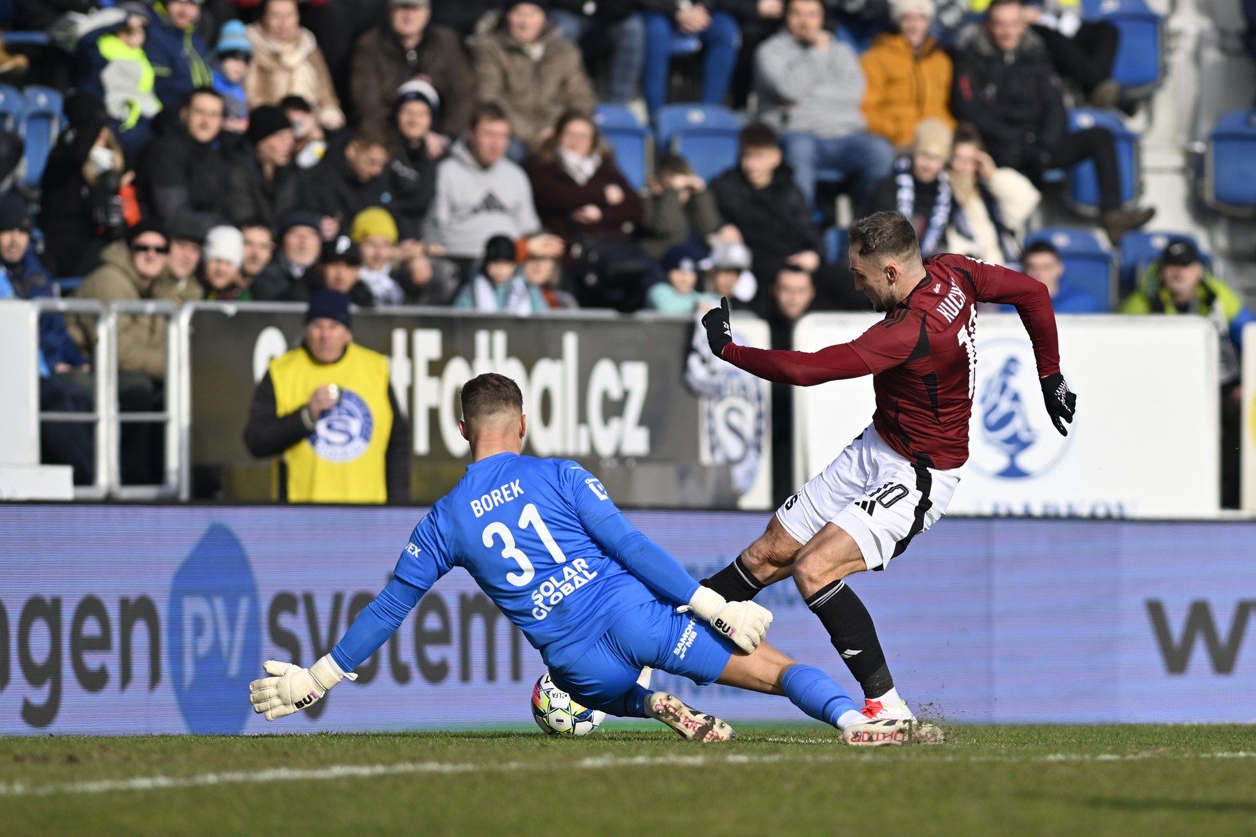 Jan Kuchta se vrátil do Sparty gólově.