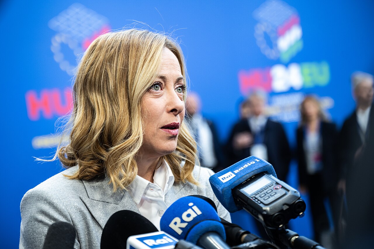 Italská premiérka Giorgia Meloni oznámila zrušení covidových restrikcí.