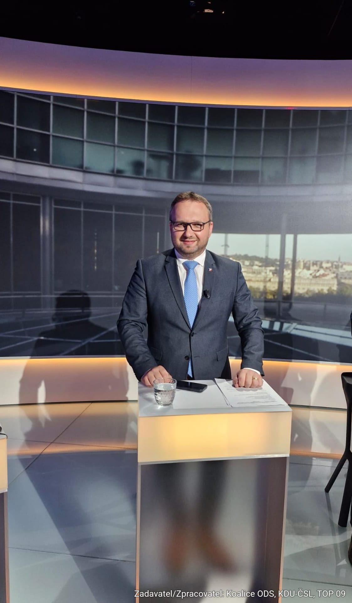 Ministr práce a sociálních věcí Marian Jurečka oznámil snižování důchodů prominentům minulého režimu.