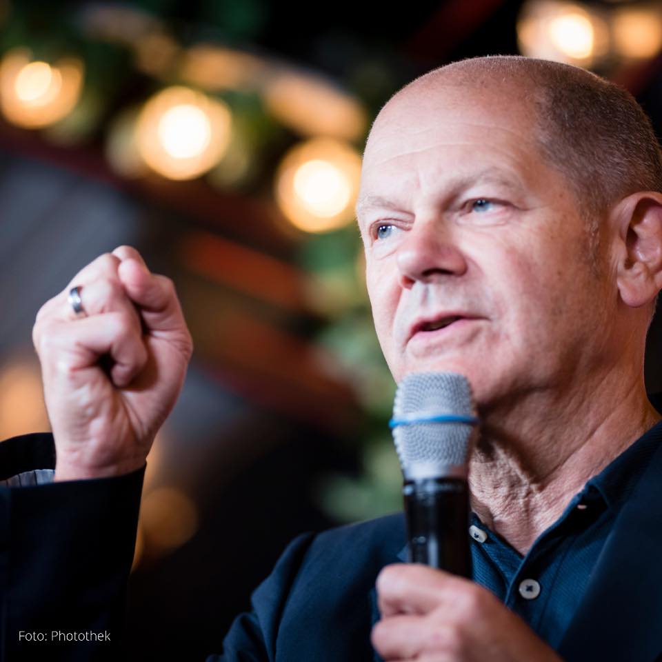 Kancléř Olaf Scholz zastavil pomoc Ukrajině