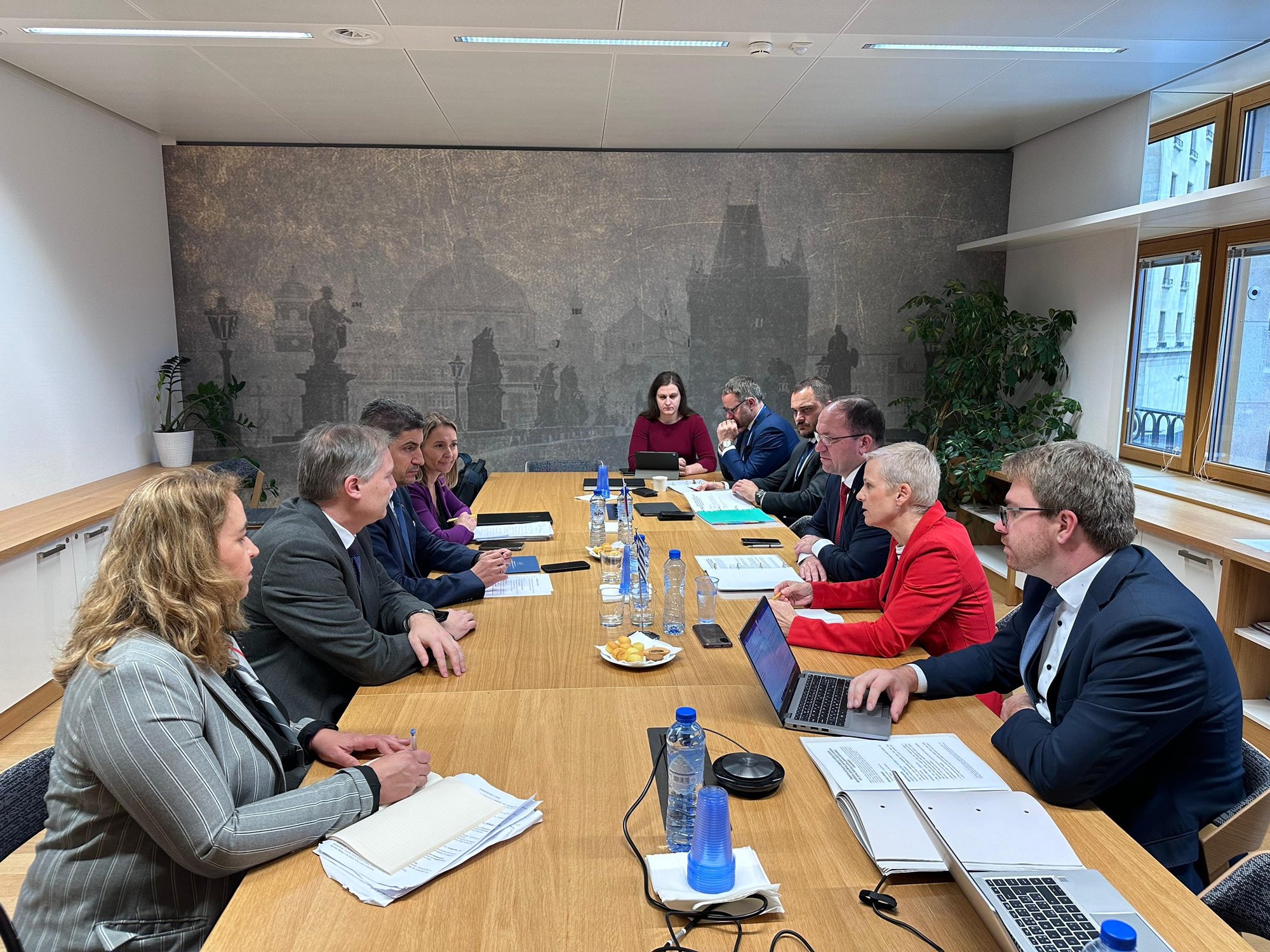 Jednání minstra zemědělství Marka Výborného s řeckým protějškem Lefterisem Avgenakisem.