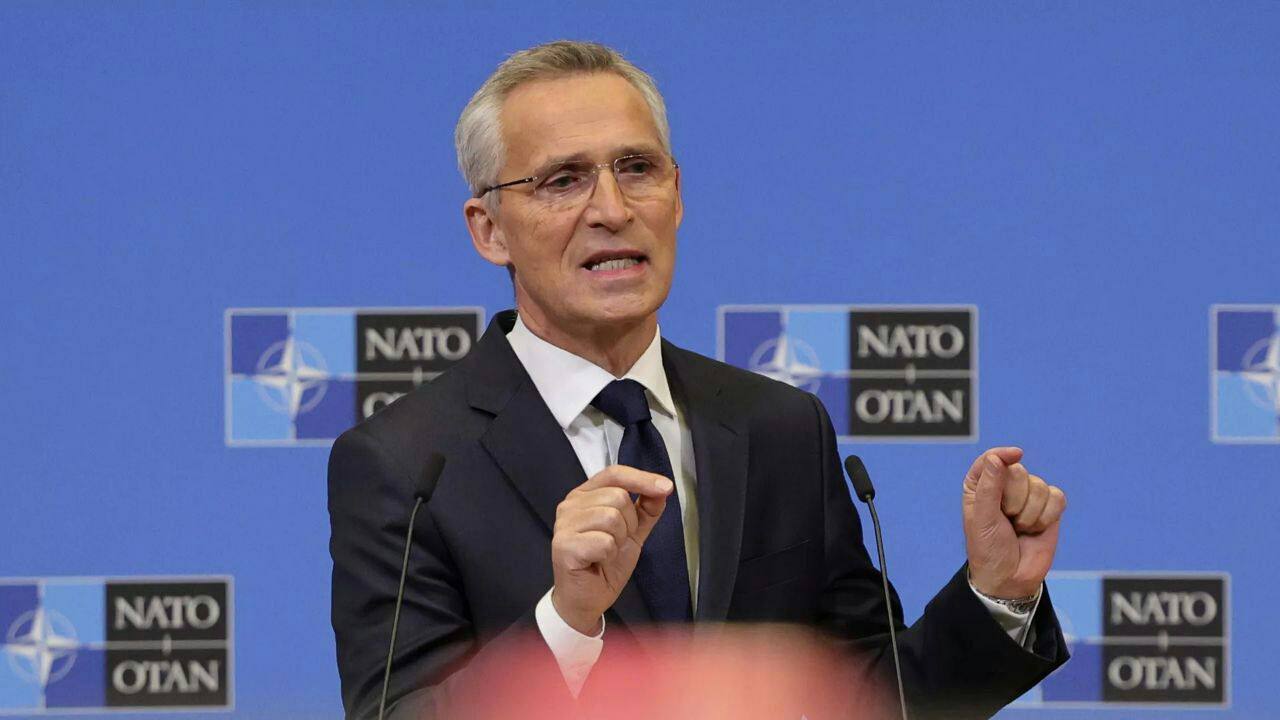 Jens Stoltenberg odmítl vyslání vojáků NATO na Ukrajinu.