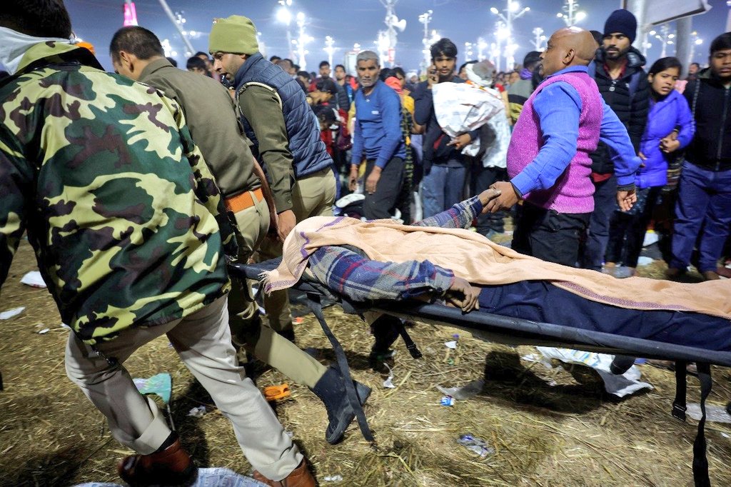 Tragédie v Indii, na největším náboženském festivalu světa.