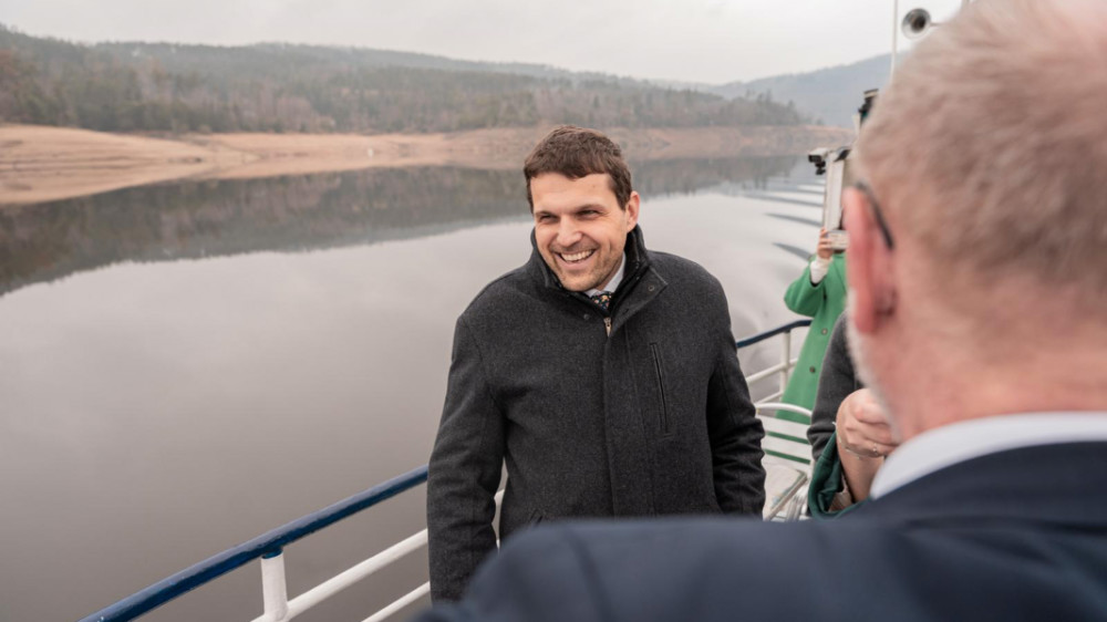 Ministr životního prostředí Petr Hladík.