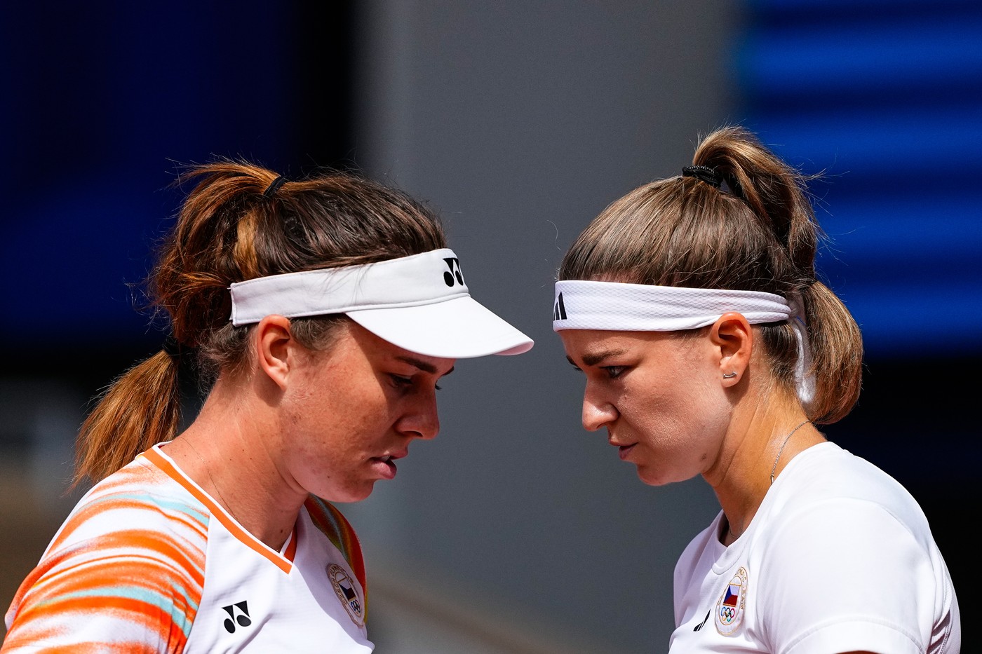 Smutek. Poslední dva duely v olympijském turnaji deblistek se Muchové s Noskovou nepovedly a tak skončily těsně pod medailovými pozicemi.