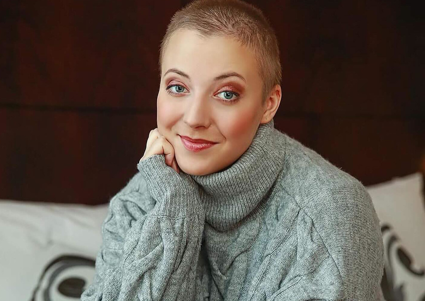 Rok bez Aničky. Slováček pokřtil dojemnou knihu o dceři